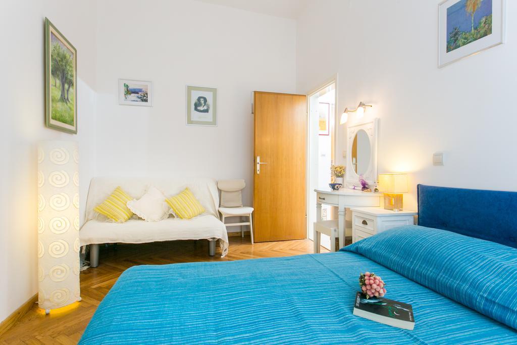 Apartments Adriana Flora دوبروفينك الغرفة الصورة