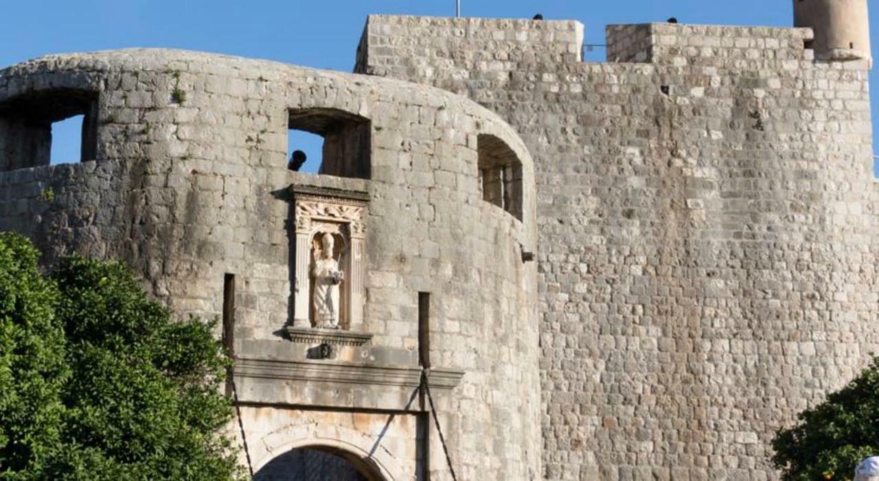 Apartments Adriana Flora دوبروفينك المظهر الخارجي الصورة